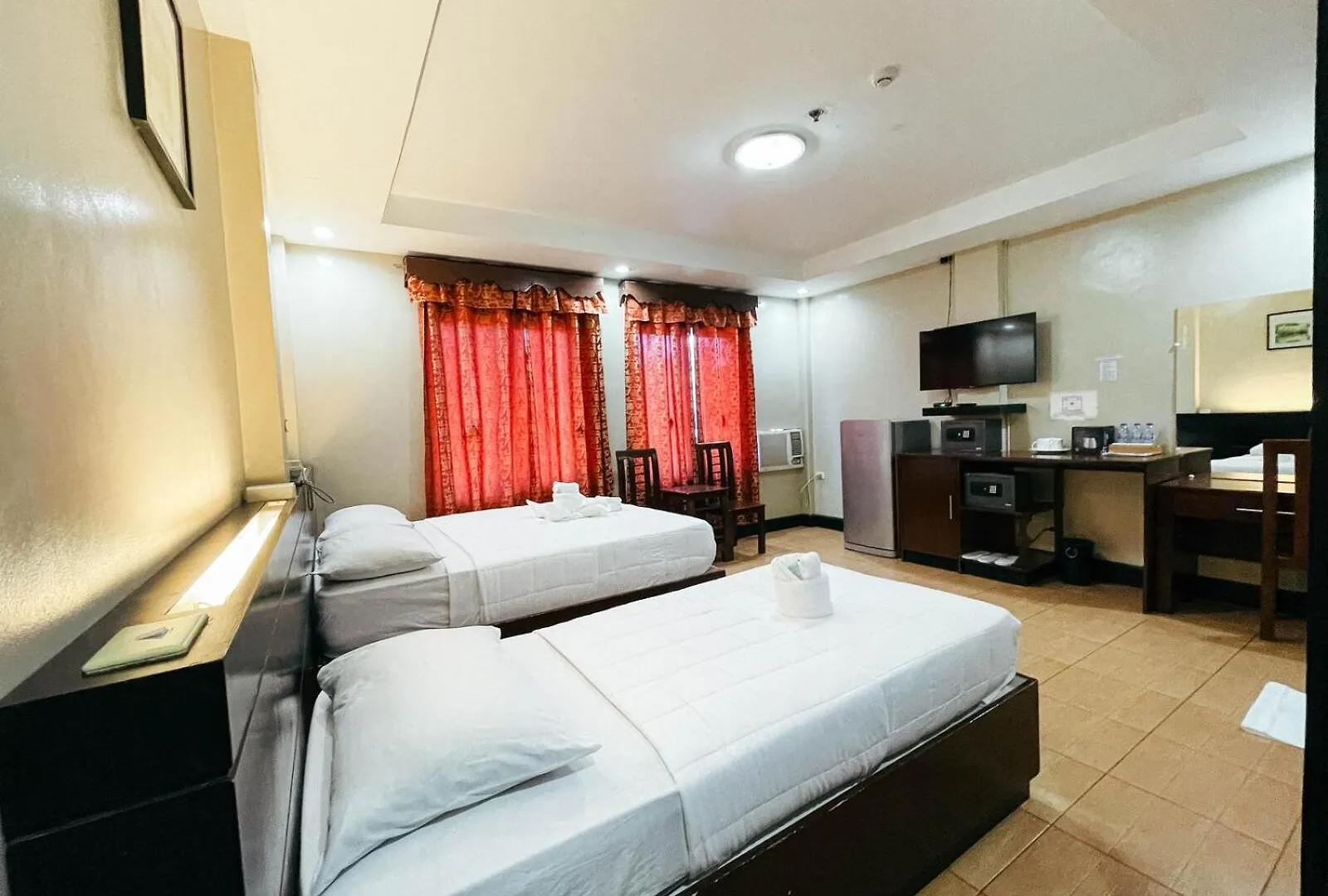 Siayan Travellers Inn Pasay